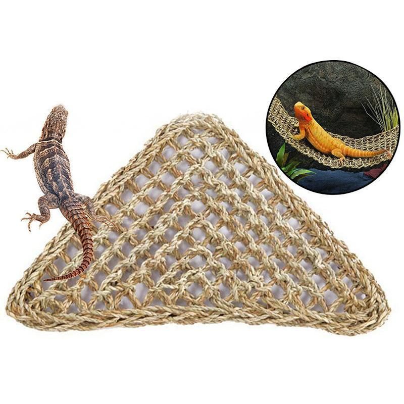 Comfortable and Natural Straw Reptile Bed Hammock for Basking and Relaxation - 20*20*28CM